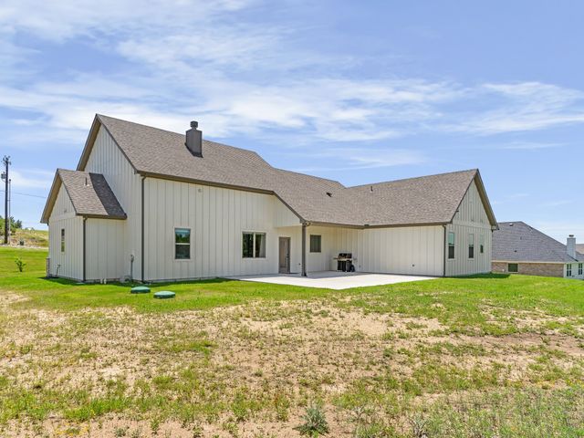 2020 Redemption Drive, Weatherford, TX 76088