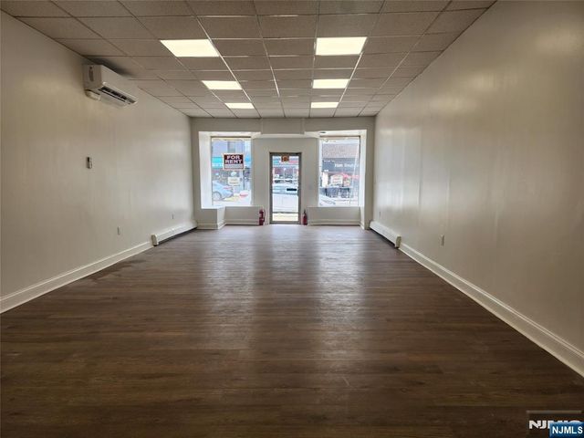 648-654 Ridge Road, Lyndhurst, NJ 07071