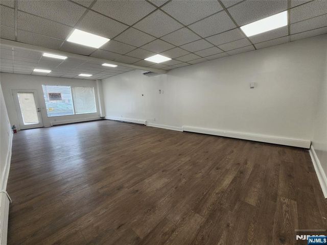 648-654 Ridge Road, Lyndhurst, NJ 07071