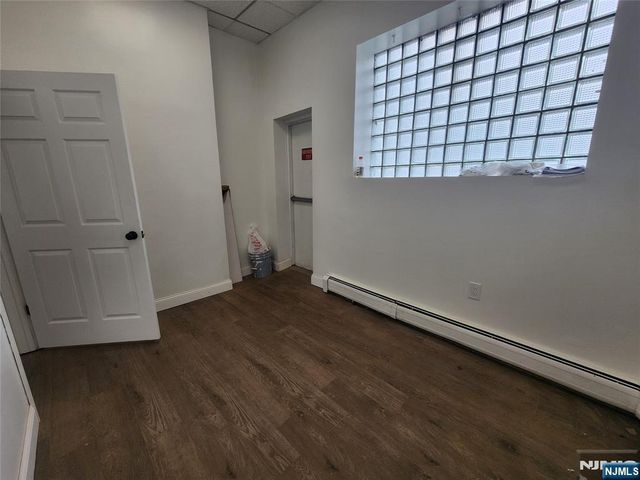 648-654 Ridge Road, Lyndhurst, NJ 07071