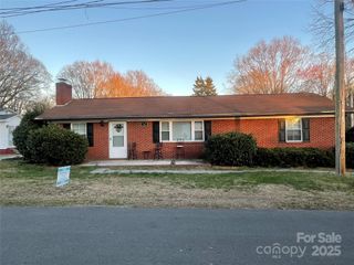 213 Crowell Avenue, Albemarle, NC 28001