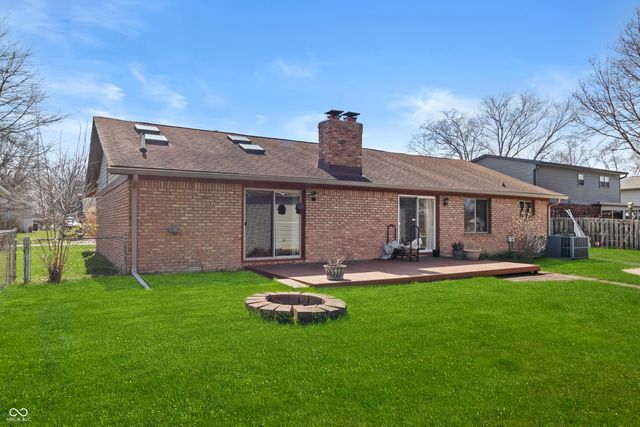 5628 Hill Rise Drive, Indianapolis, IN 46237