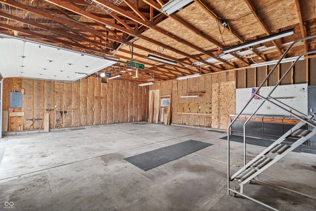 5628 Hill Rise Drive, Indianapolis, IN 46237