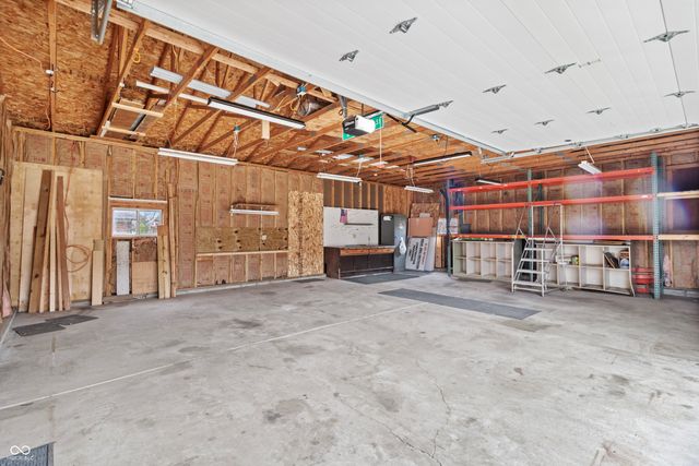 5628 Hill Rise Drive, Indianapolis, IN 46237