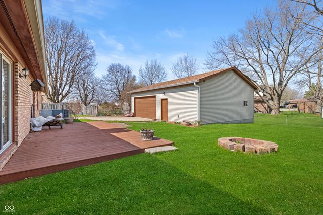 5628 Hill Rise Drive, Indianapolis, IN 46237