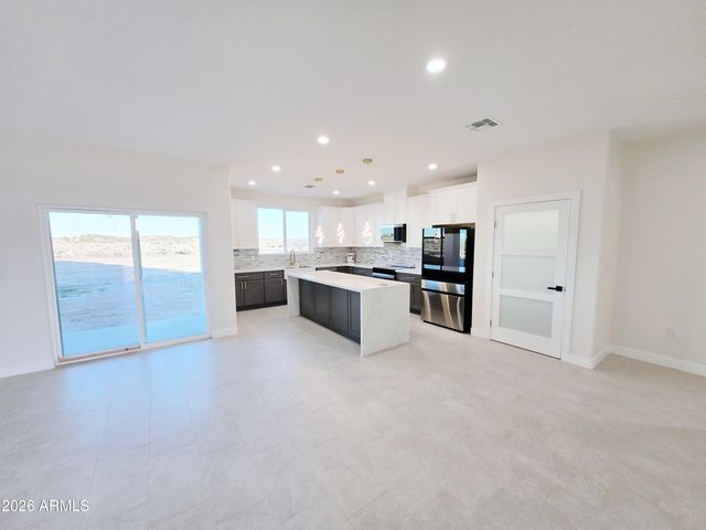 4415 S 384Th Drive, Tonopah, AZ 85354