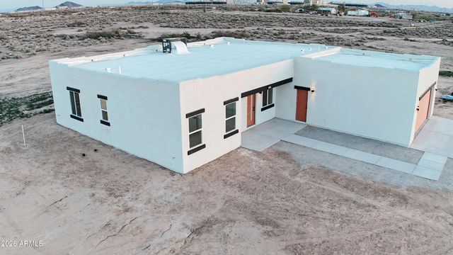 4415 S 384Th Drive, Tonopah, AZ 85354