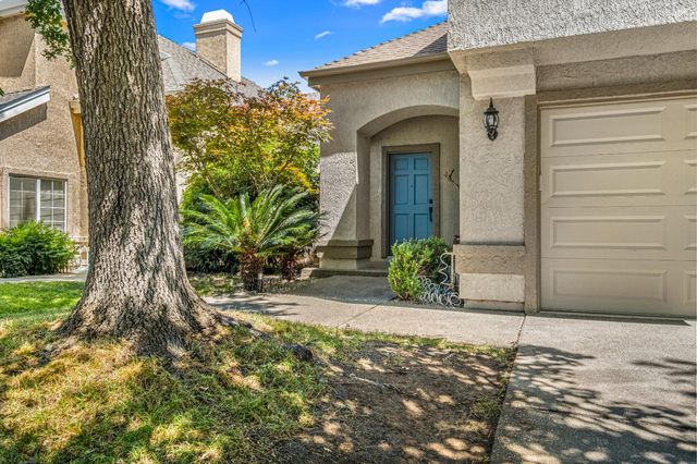 6009 Amir Ln, Carmichael, CA 95608