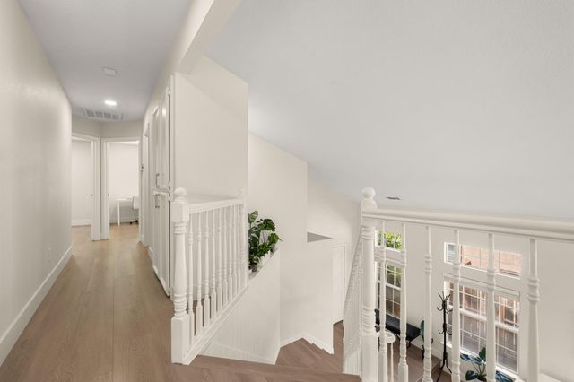 6009 Amir Ln, Carmichael, CA 95608