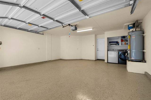 6009 Amir Ln, Carmichael, CA 95608
