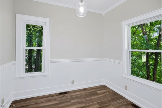 1418 Hocking Road, Belpre, OH 45714