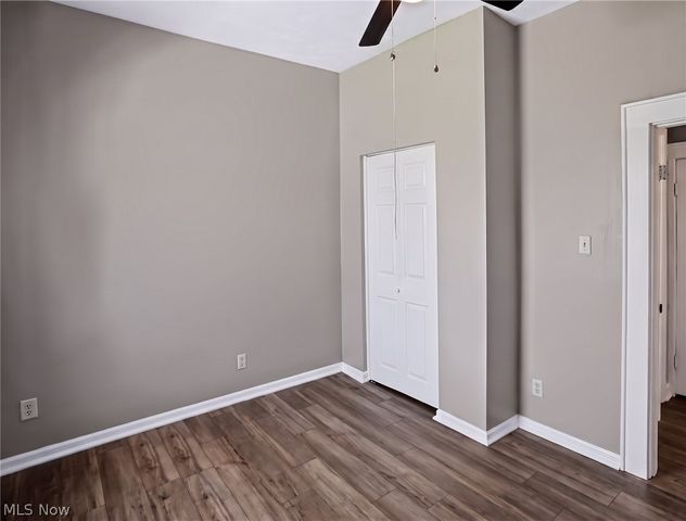 1418 Hocking Road, Belpre, OH 45714