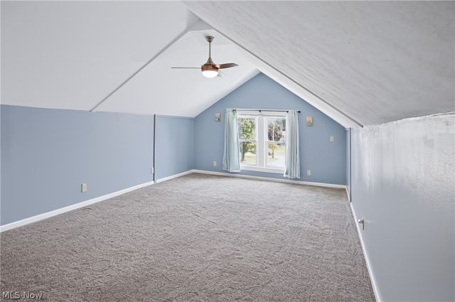 1418 Hocking Road, Belpre, OH 45714