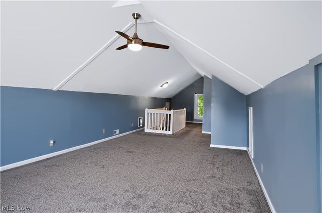 1418 Hocking Road, Belpre, OH 45714