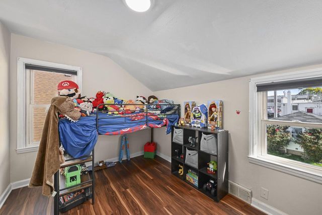 3130 S 28th STREET, Milwaukee, WI 53215