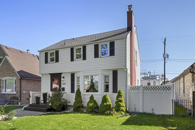 3130 S 28th STREET, Milwaukee, WI 53215
