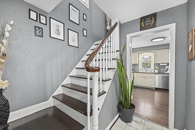 3130 S 28th STREET, Milwaukee, WI 53215