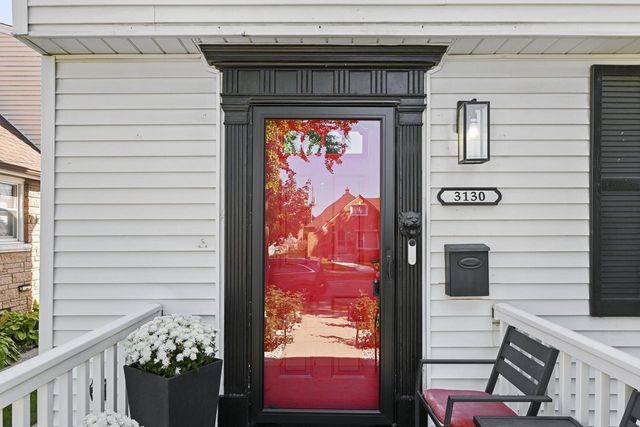 3130 S 28th STREET, Milwaukee, WI 53215
