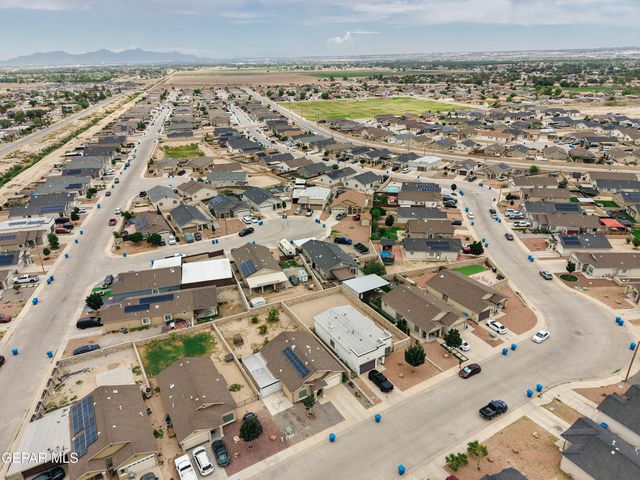 11740 Flor Celosia, Socorro, TX 79927