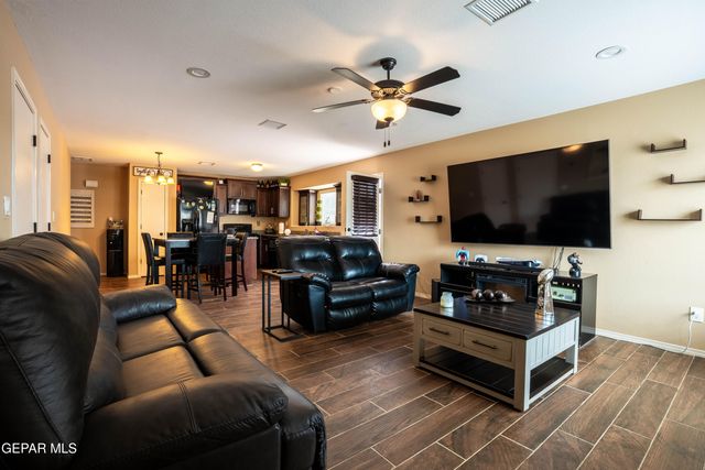 11740 Flor Celosia, Socorro, TX 79927