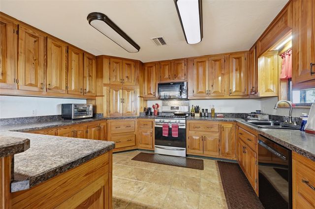 11131 NE 35TH STREET, Bronson, FL 32621