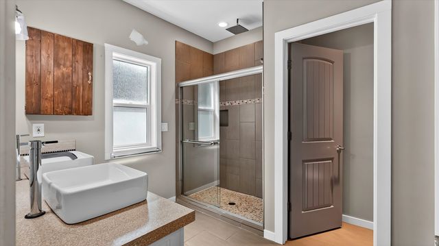1319 S Bettman Rd, Spokane Valley, WA 99212