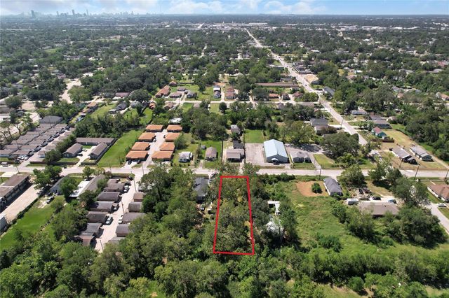 3914 Wipprecht Street, Houston, TX 77026