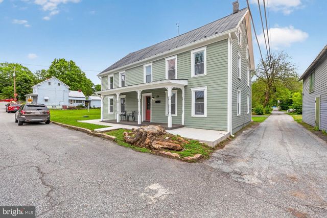 105 N MECHANIC ST, Sharpsburg, MD 21782