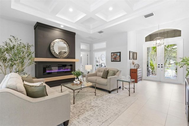 19130 CENTRE ROSE BOULEVARD, Lutz, FL 33558