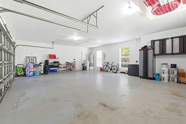 19130 CENTRE ROSE BOULEVARD, Lutz, FL 33558