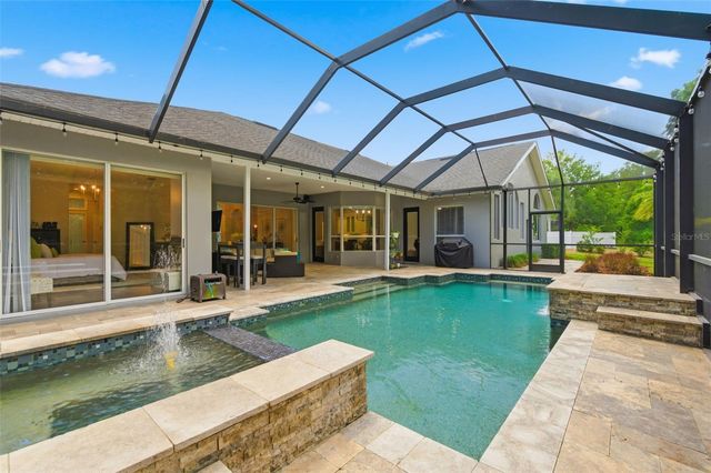 19130 CENTRE ROSE BOULEVARD, Lutz, FL 33558