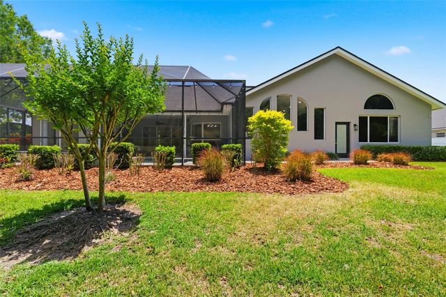 19130 CENTRE ROSE BOULEVARD, Lutz, FL 33558