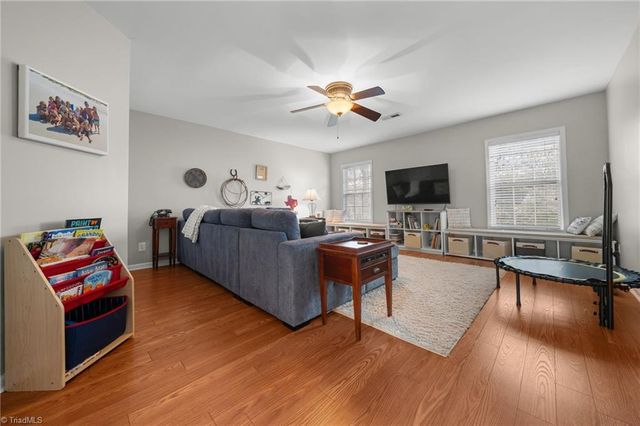 3806 Bridlington Drive, Greensboro, NC 27455