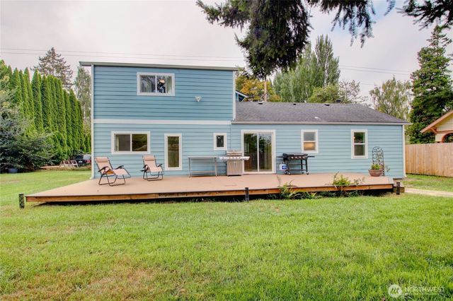 18011 McLean Road, Mount Vernon, WA 98273