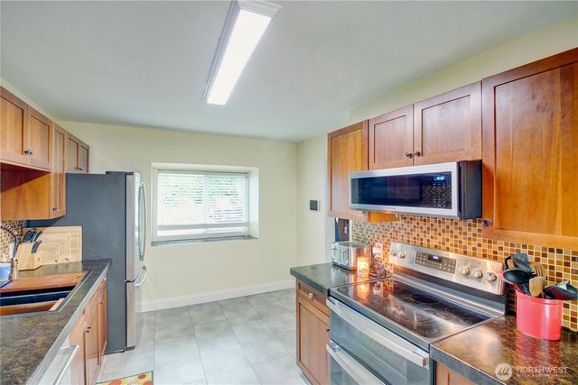 18011 McLean Road, Mount Vernon, WA 98273