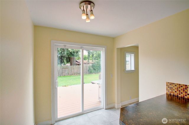 18011 McLean Road, Mount Vernon, WA 98273