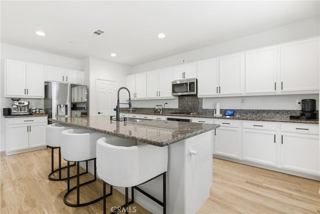 39490 Verbena, Temecula, CA 92591