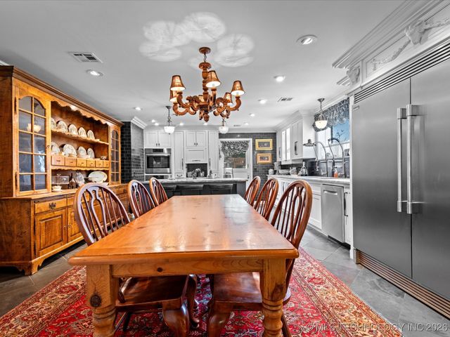 535 E 14th Street, Bartlesville, OK 74003