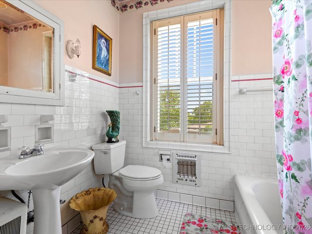 535 E 14th Street, Bartlesville, OK 74003