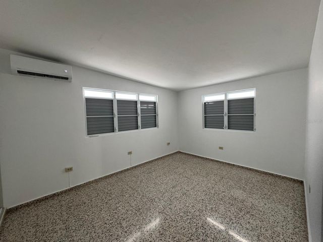 2 KM 17.6 PR 162, Barranquitas, PR 00794