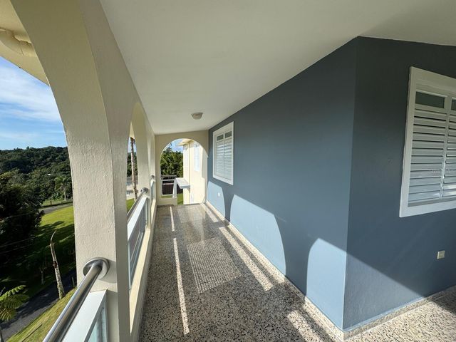 2 KM 17.6 PR 162, Barranquitas, PR 00794