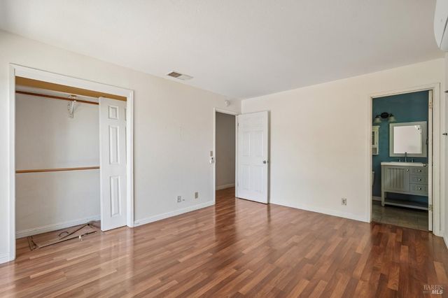 148 Columbia Dr, Vacaville, CA 95687