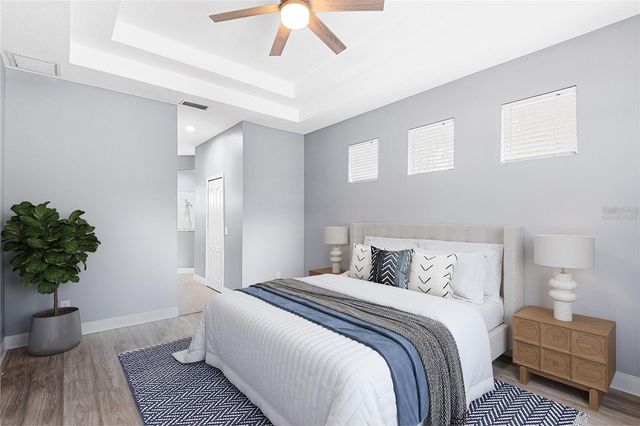 18037 LAKE REFLECTIONS BOULEVARD, Lutz, FL 33558