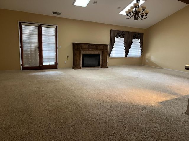 11 Season Court, Madera, CA 93637