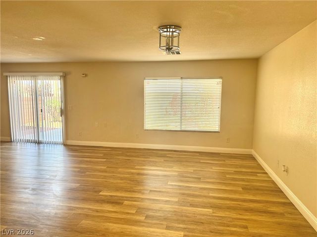 7512 JACARANDA LEAF Street, Las Vegas, NV 89139