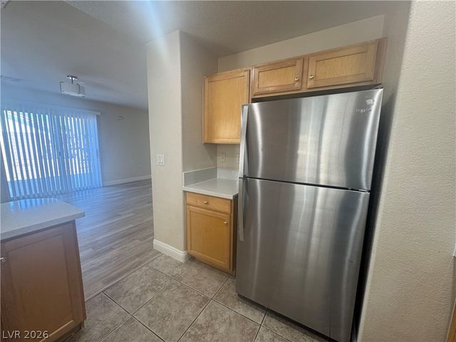 7512 JACARANDA LEAF Street, Las Vegas, NV 89139