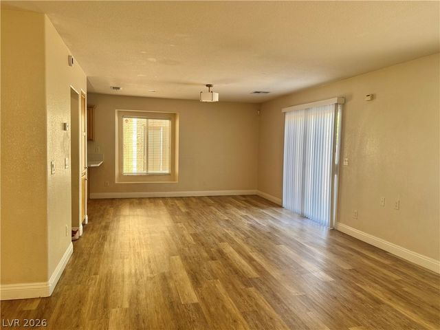7512 JACARANDA LEAF Street, Las Vegas, NV 89139