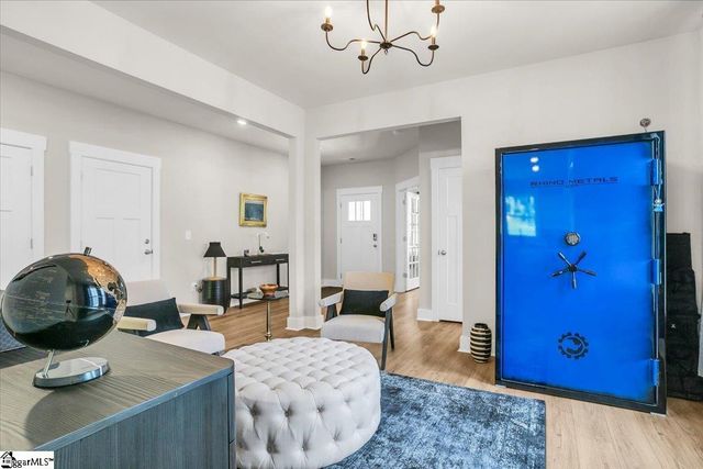 733 Old Magnolia Lane, Woodruff, SC 29388