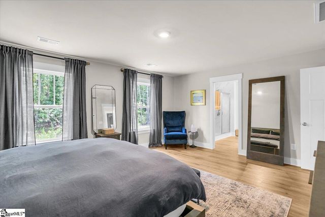 733 Old Magnolia Lane, Woodruff, SC 29388