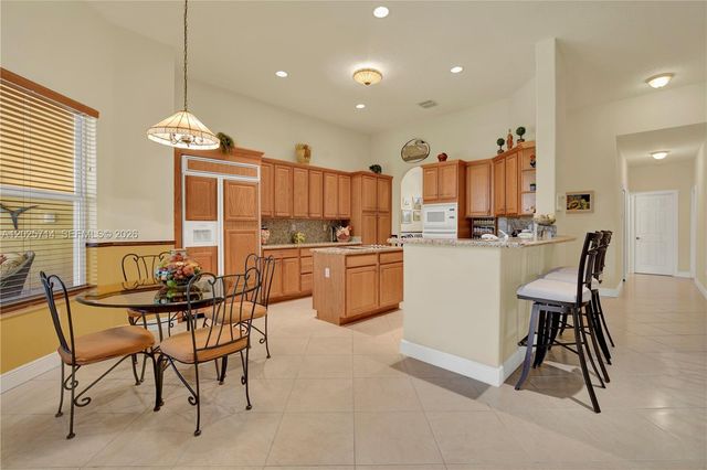 9563 SW 123rd Ter, Miami, FL 33176